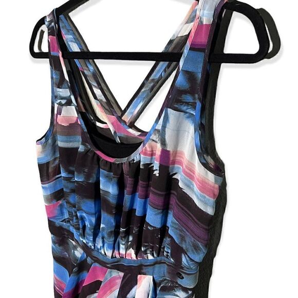 Guess
Tank Tulip Style Watercolor Dress - Picture 3 of 8